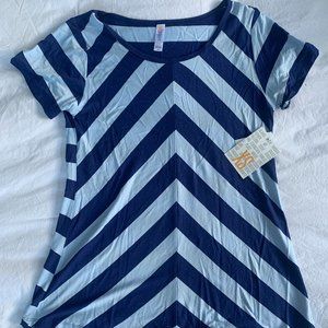 NWT LuLaRoe Navy/Powder Blue Chevron Classic T Size XS